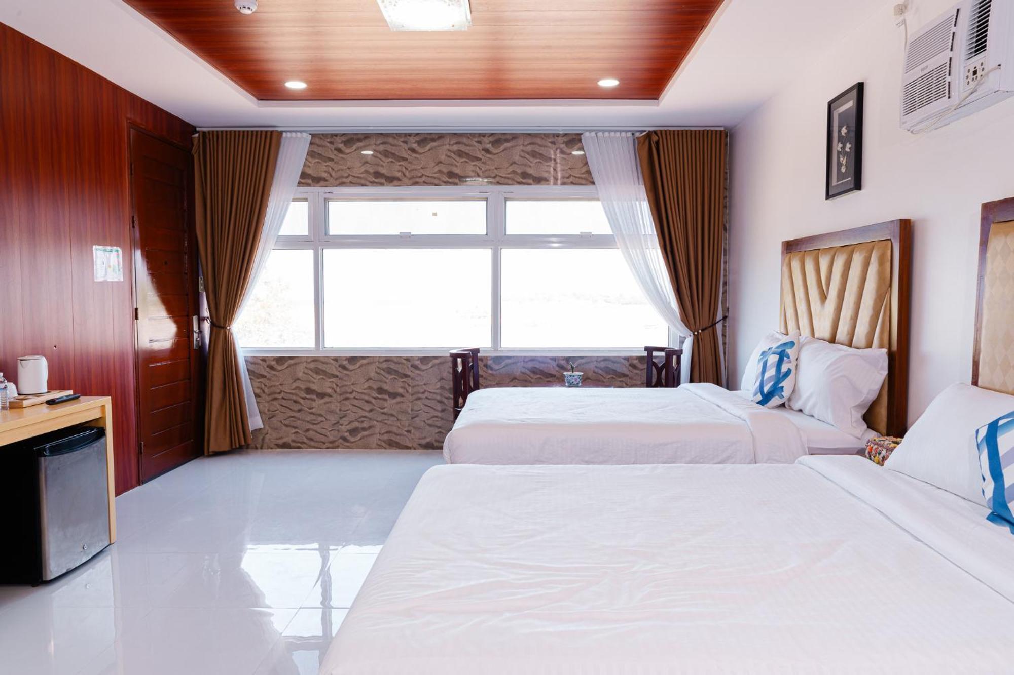 Q Beach Resort Cabangan エクステリア 写真
